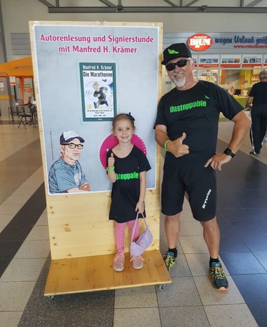 Manfred H. Krämer, Pressereferent der Stiftung